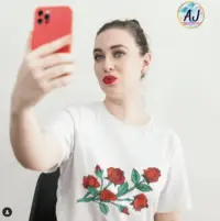 T shirt printed with Roses - Red - Image 2